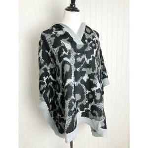 Vertigo Gray Black Leopard Sweater Poncho S/M